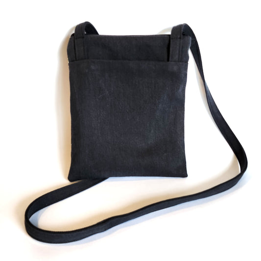 Cat Time: tall cell zip style purse