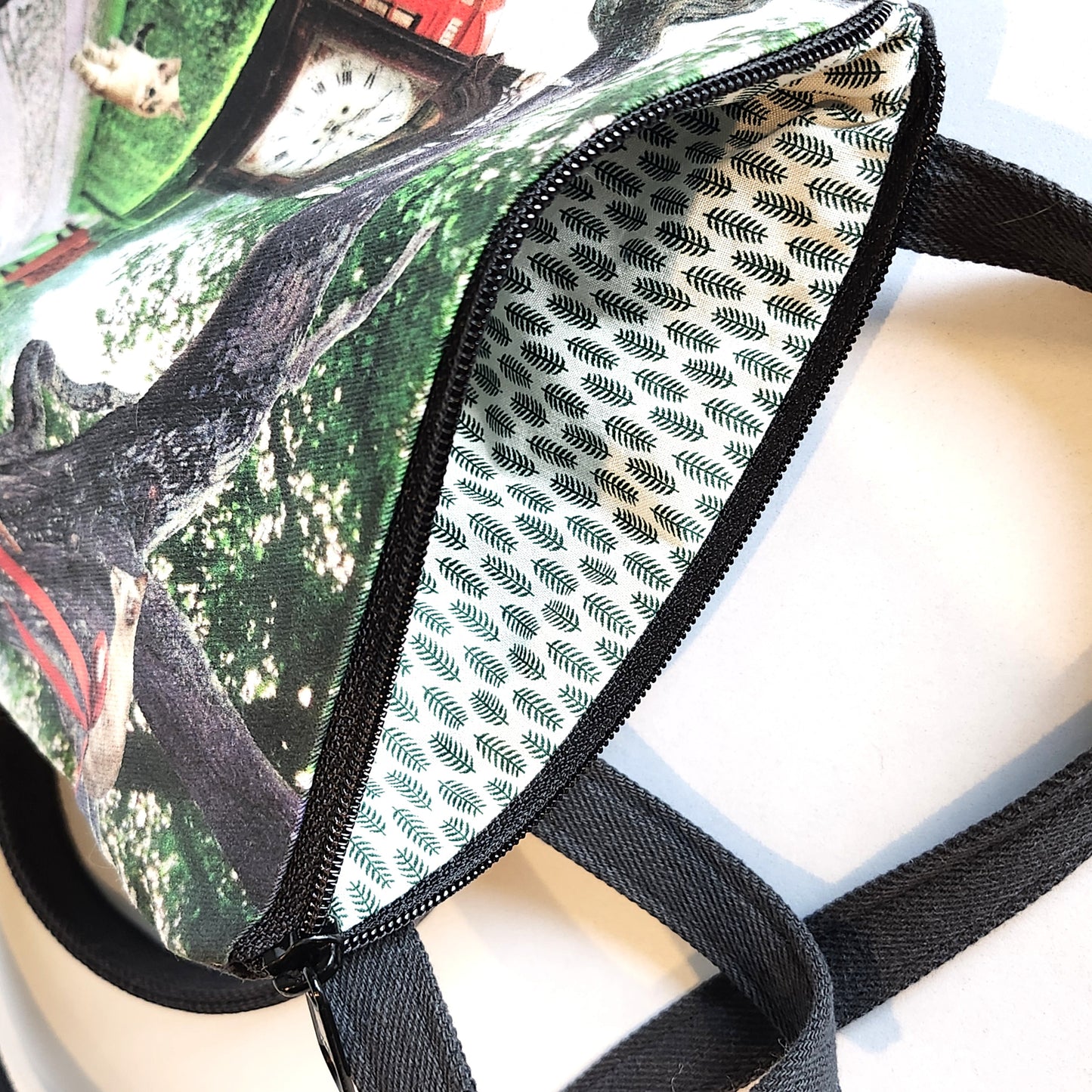 Cat Time: tall cell zip style purse